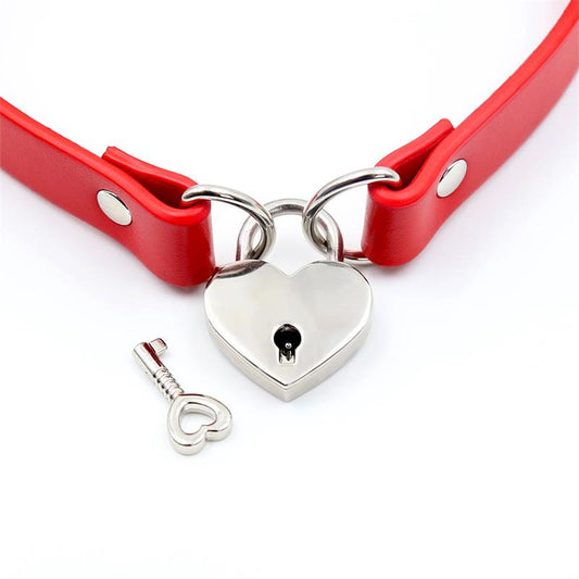 Collar CINDERELLA con Candado de Corazón Talla Única
